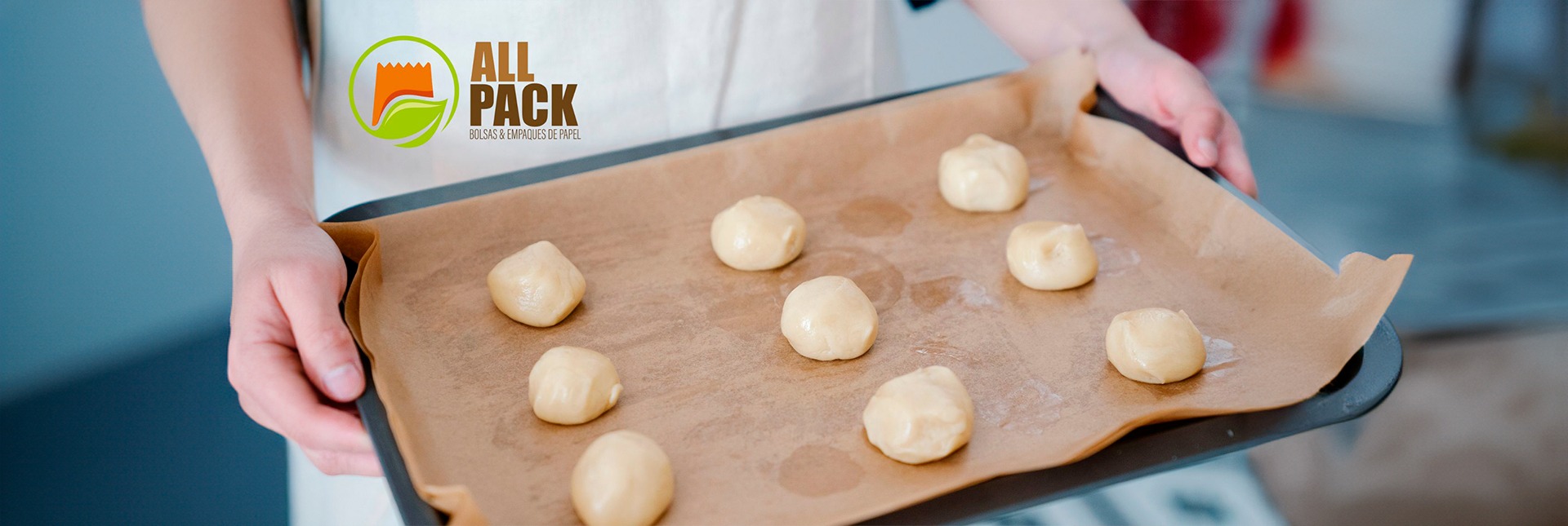 Allpack Introduce su Innovador Papel para Hornear (Parchment Paper)